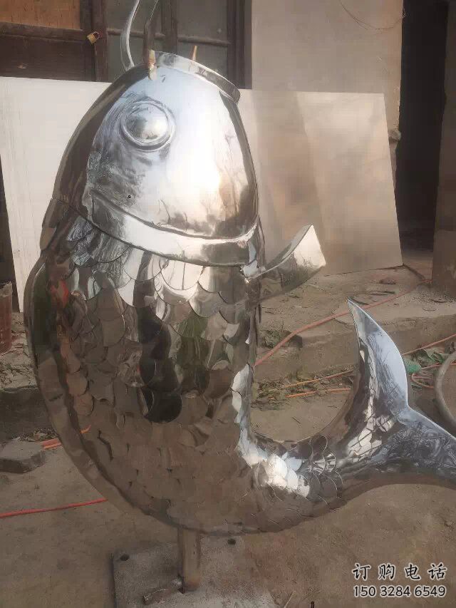 鏡面魚雕塑廠家 不銹鋼鏡面魚雕塑報價 鏡面魚雕塑廠家 不銹鋼鏡面魚雕塑報價