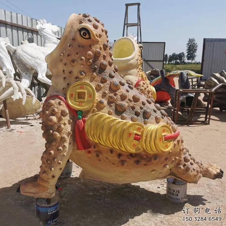 金蟾雕塑 彩繪動(dòng)物擺件 園林不銹鋼金蟾雕塑廠家 金蟾雕塑 彩繪動(dòng)物擺件 園林不銹鋼金蟾雕塑廠家