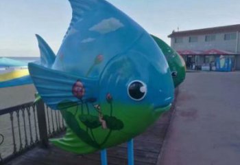 噴漆魚(yú)兒雕塑廠家 卡通廣場(chǎng)小品 公園彩繪魚(yú)兒雕塑