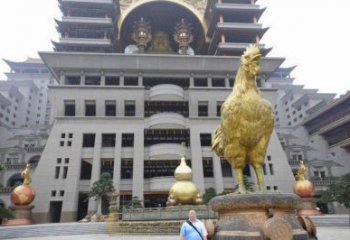 公園公雞雕塑廠家 中式電鍍小品 風景區(qū)鍍金公雞雕塑