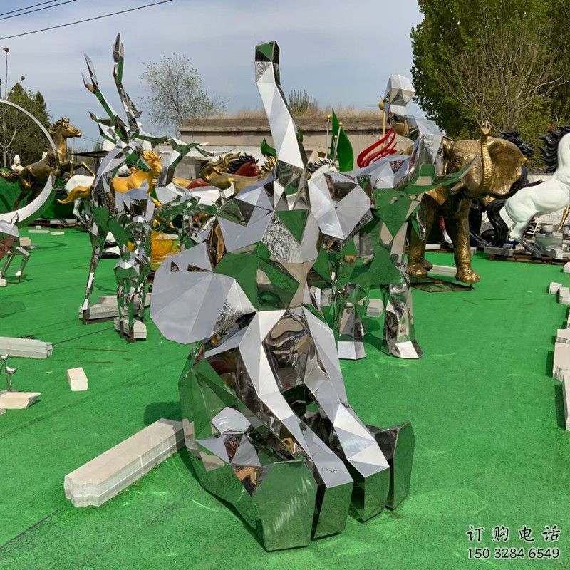 切面大象雕塑廠家 現(xiàn)代抽象擺件 商場切面大象雕塑 切面大象雕塑廠家 現(xiàn)代抽象擺件 商場切面大象雕塑
