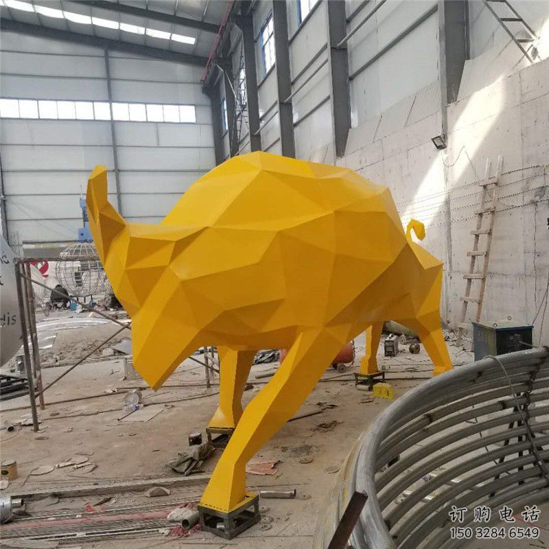 商業(yè)街牛雕塑廠家 大型酒店擺件 步行街異形牛雕塑 商業(yè)街牛雕塑廠家 大型酒店擺件 步行街異形牛雕塑