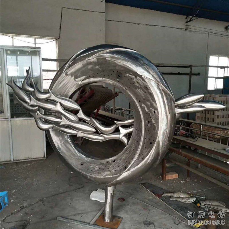 商場(chǎng)麥穗魚雕塑廠家 中式室內(nèi)小品 酒店拉絲麥穗魚雕塑