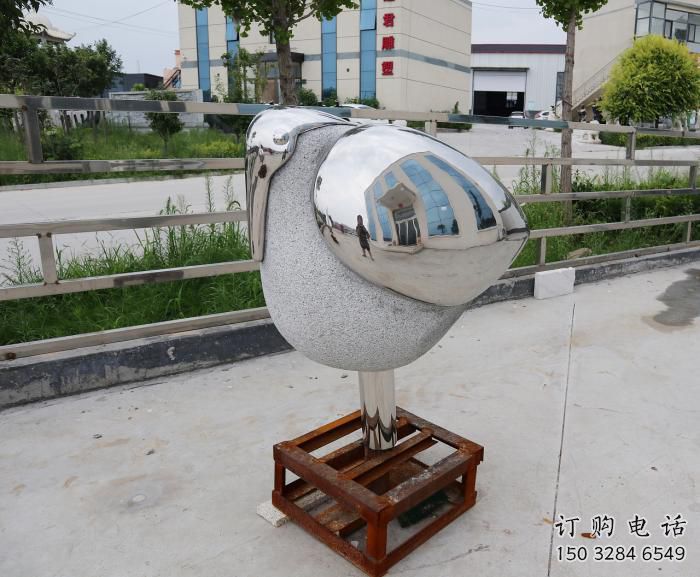 幼兒園小鳥雕塑廠家 卡通鏡面小品 室內(nèi)異形小鳥雕塑 幼兒園小鳥雕塑廠家 卡通鏡面小品 室內(nèi)異形小鳥雕塑