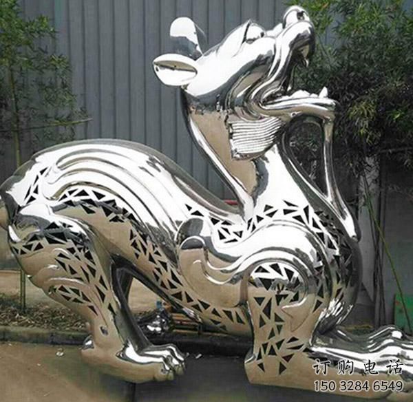 鏡面貔貅雕塑廠家 現(xiàn)代公園擺件 游樂(lè)場(chǎng)鏤空貔貅雕塑