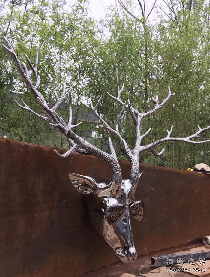抽象鹿角雕塑廠家 創(chuàng)意村口擺件 玄關(guān)鏡面鹿角雕塑