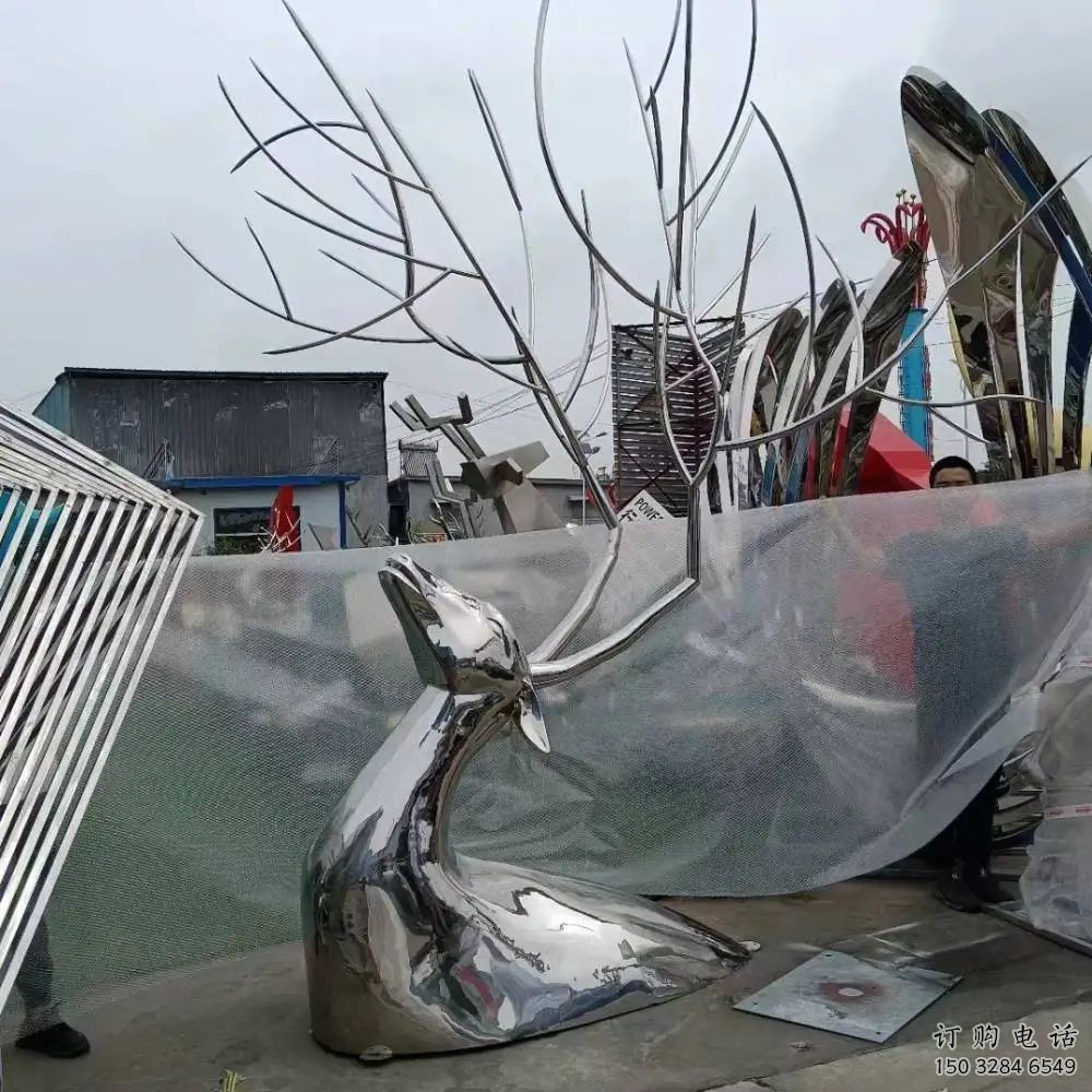 鏡面鹿頭雕塑廠家 大型仿真擺件 風(fēng)景區(qū)戶外鹿頭雕塑