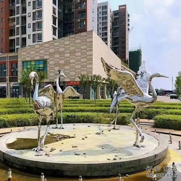 游樂場白鶴雕塑廠家 戶外賓館擺件 住宅小區(qū)鏡面白鶴雕塑