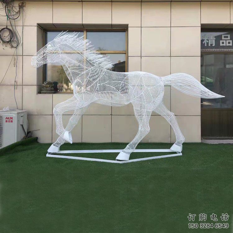 鏤空奔馬雕塑廠家 現(xiàn)代抽象擺件 戶外仿真奔馬雕塑