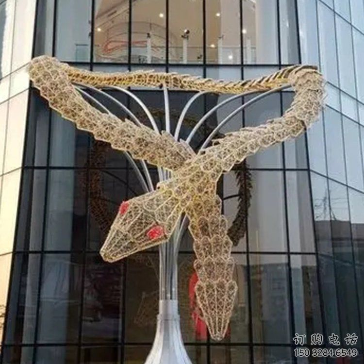 鏤空龍形雕塑廠家 現(xiàn)代抽象擺件 戶外切面龍形雕塑