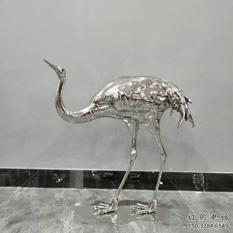 異形鴕鳥雕塑廠家 創(chuàng)意異形擺件 酒店拉絲鴕鳥雕塑 異形鴕鳥雕塑廠家 創(chuàng)意異形擺件 酒店拉絲鴕鳥雕塑
