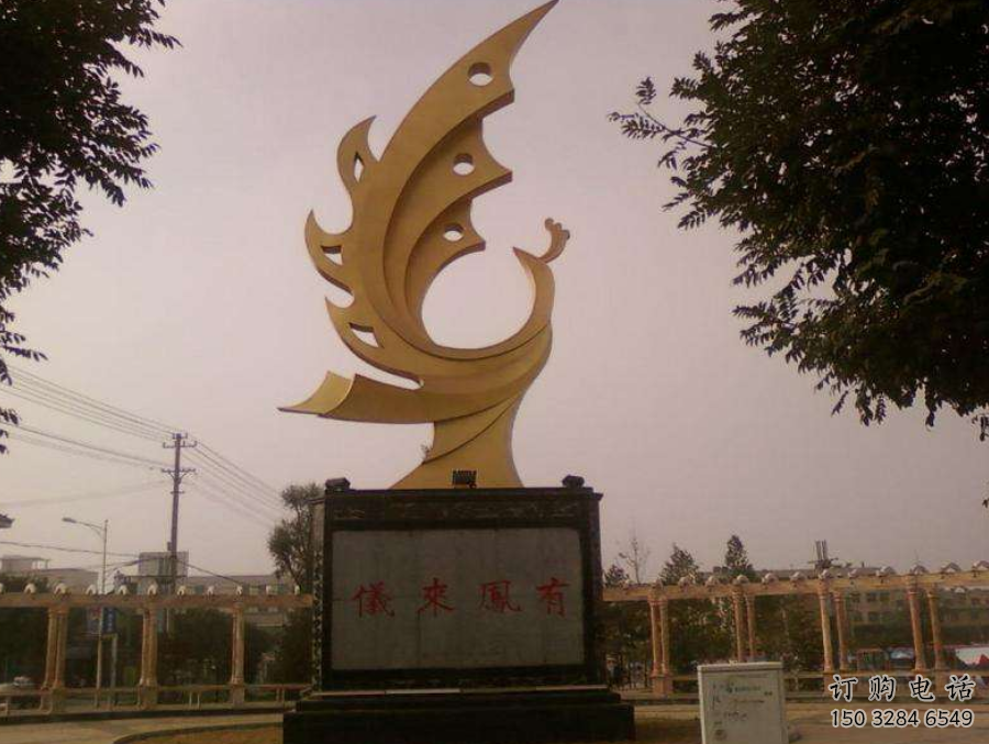 公園金鳳凰雕塑廠家 中式啞光小品 風景區(qū)仿古金鳳凰雕塑