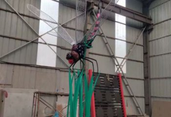 烤漆蜻蜓點(diǎn)水雕塑廠家 戶外擺件 大型蜻蜓點(diǎn)水雕塑
