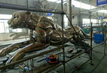 鑄造獵豹雕塑廠家 創(chuàng)意小品 大型鏡面獵豹雕塑