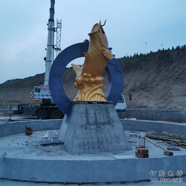 步行街鯉魚(yú)跳龍門(mén)雕塑廠家 大型現(xiàn)代創(chuàng)意擺件