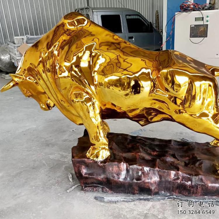 商場金牛雕塑廠家 中式室內(nèi)小品 酒店拉絲金牛雕塑