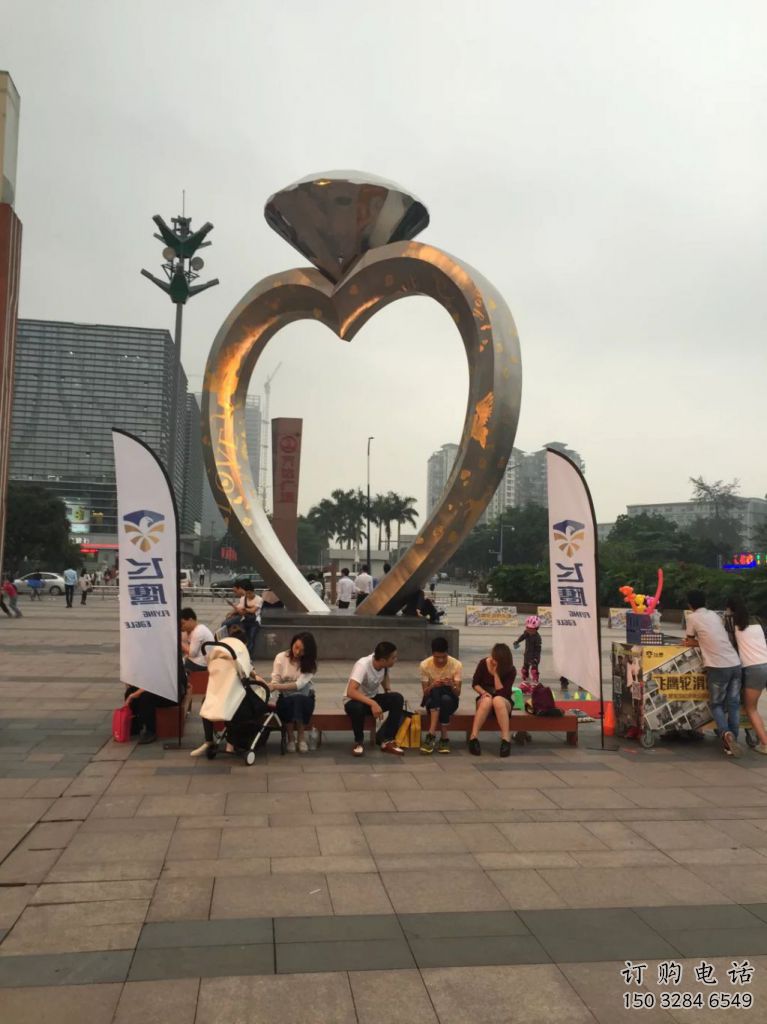 園林戒指雕塑廠家 鏡面小品 中式不銹鋼戒指雕塑 園林戒指雕塑廠家 鏡面小品 中式不銹鋼戒指雕塑