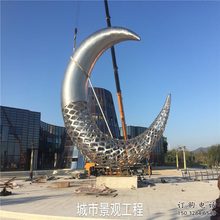 創(chuàng)意月亮雕塑廠家 現(xiàn)代鏤空小品 公園不銹鋼月亮雕塑生產(chǎn)