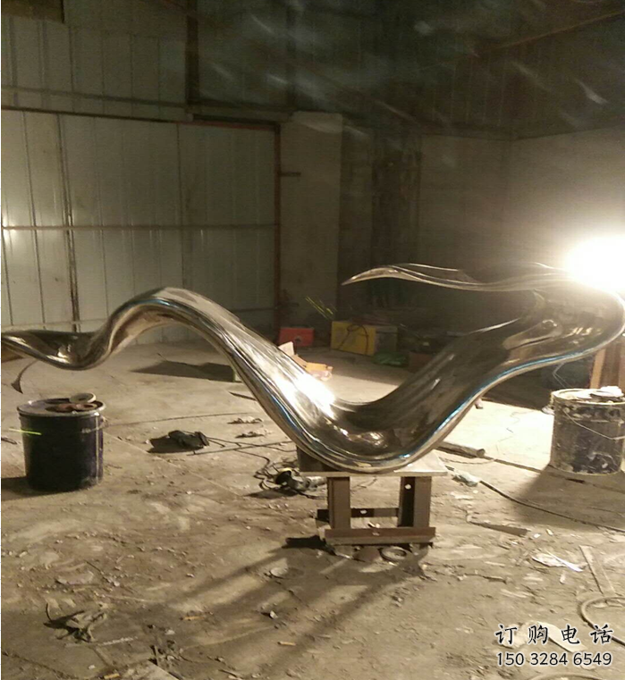鍛造絲帶雕塑廠家 現(xiàn)代小品 戶外不銹鋼絲帶雕塑生產(chǎn) 鍛造絲帶雕塑廠家 現(xiàn)代小品 戶外不銹鋼絲帶雕塑生產(chǎn)