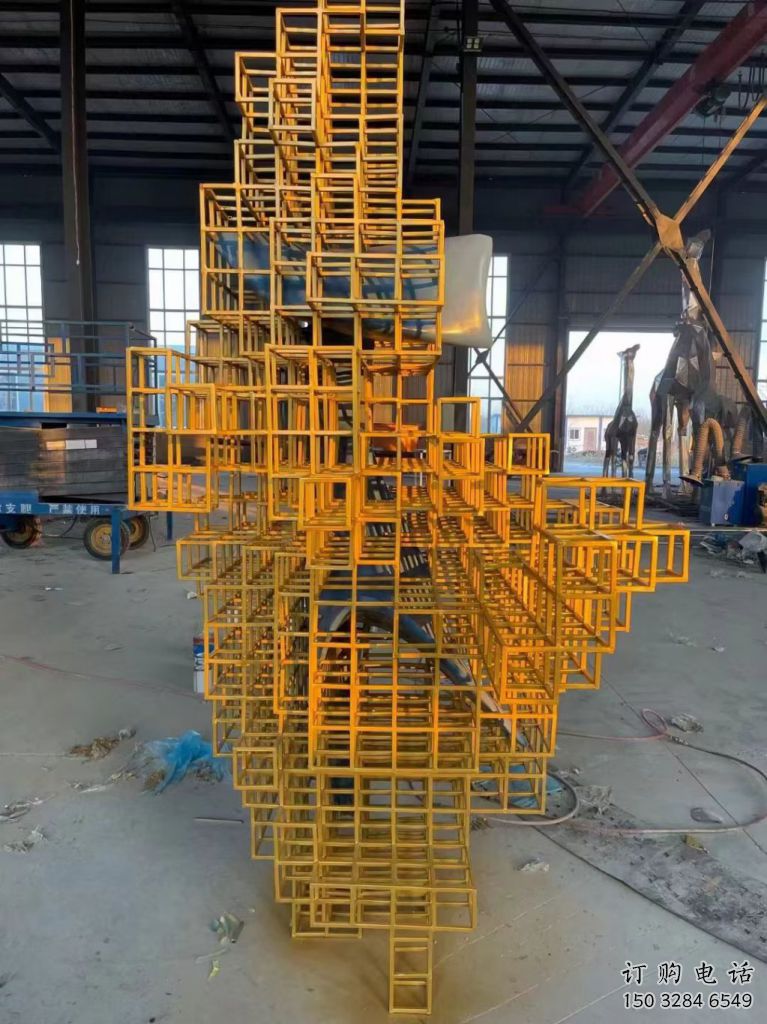 廣場(chǎng)方格雕塑廠家 創(chuàng)意小品 抽象不銹鋼方格雕塑加工