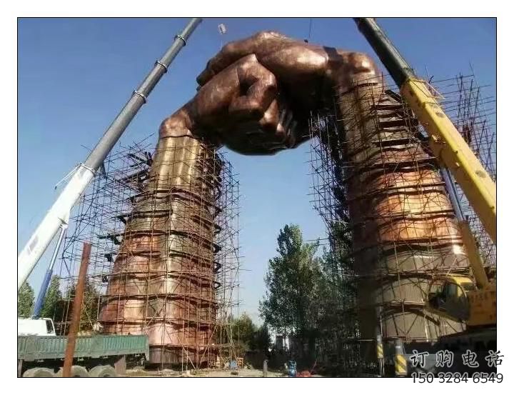 大型握手雕塑廠家 鍛造小品 戶外不銹鋼握手雕塑廠 大型握手雕塑廠家 鍛造小品 戶外不銹鋼握手雕塑廠