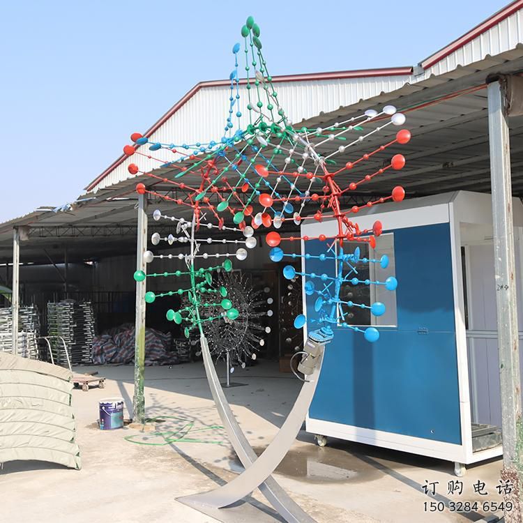 幾何風(fēng)動雕塑廠家 現(xiàn)代小品 公園不銹鋼風(fēng)動雕塑廠