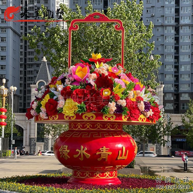 拉絲花籃雕塑廠家 創(chuàng)意擺件 別墅區(qū)不銹鋼花籃雕塑加工