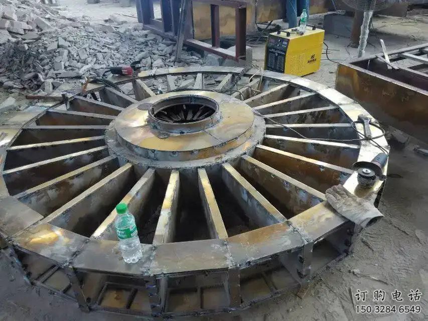 廣場水車雕塑廠家 公園廣場小品 現(xiàn)代不銹鋼水車雕塑廠