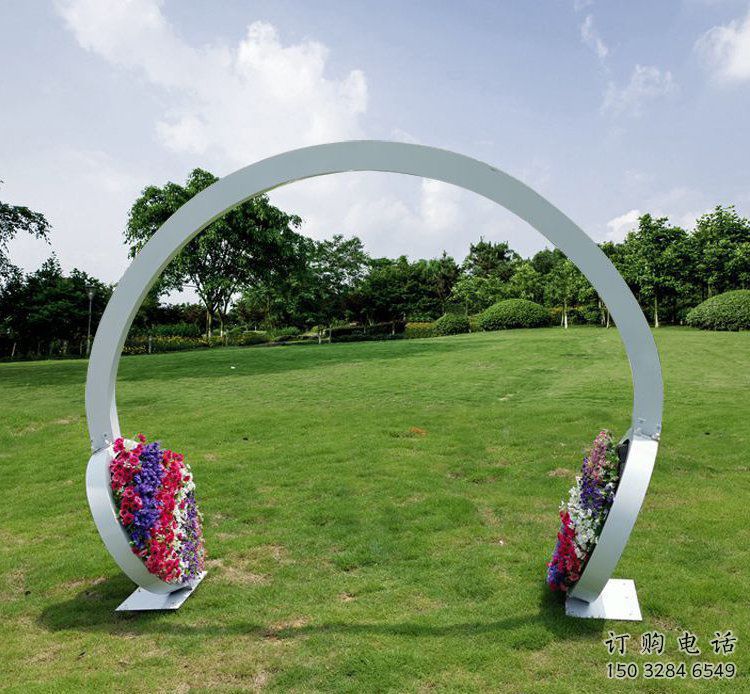 創(chuàng)意耳機(jī)雕塑廠家 創(chuàng)意抽象小品 公園不銹鋼耳機(jī)雕塑廠 創(chuàng)意耳機(jī)雕塑廠家 創(chuàng)意抽象小品 公園不銹鋼耳機(jī)雕塑廠