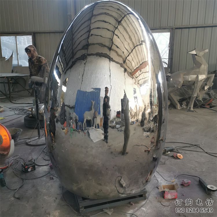大型景觀(guān)石雕塑廠(chǎng)家 鍛造小品 鏡面不銹鋼景觀(guān)石雕塑廠(chǎng)