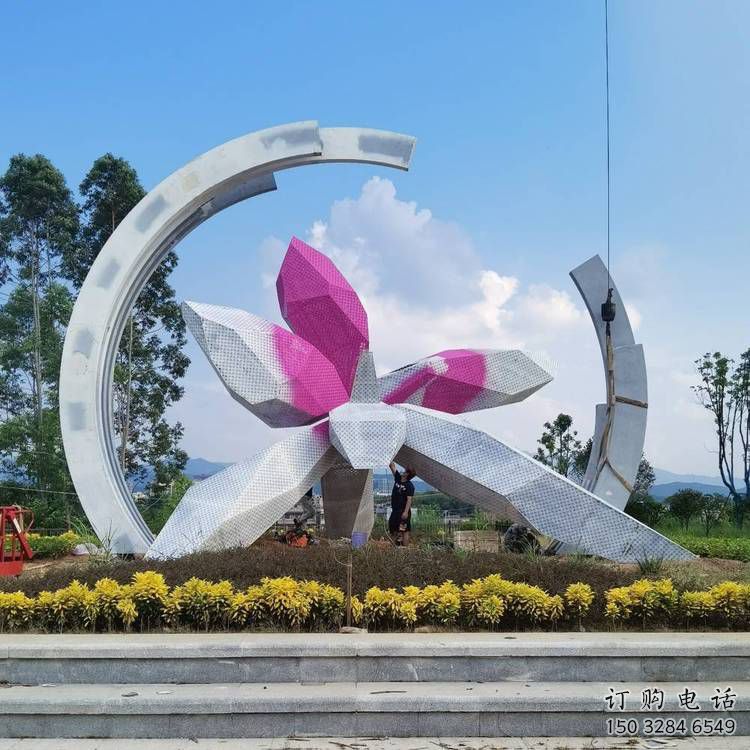 幾何馬蘭花雕塑廠家 中式烤漆小品 現(xiàn)代不銹鋼馬蘭花雕塑廠 幾何馬蘭花雕塑廠家 中式烤漆小品 現(xiàn)代不銹鋼馬蘭花雕塑廠