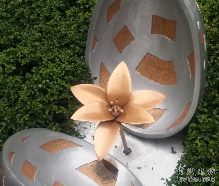 拉絲花苞雕塑廠家 鏤空創(chuàng)意擺件 別墅區(qū)不銹鋼花苞雕塑廠 拉絲花苞雕塑廠家 鏤空創(chuàng)意擺件 別墅區(qū)不銹鋼花苞雕塑廠