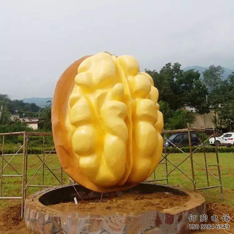 幾何核桃雕塑廠家 公園小品 廣場核桃雕塑定制