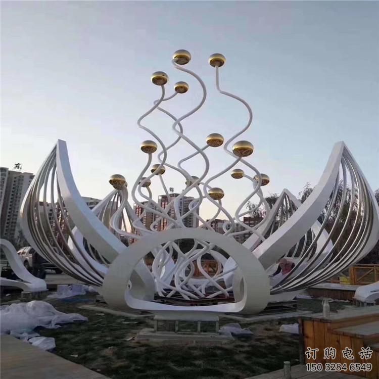 烤漆并蒂蓮雕塑廠家 現(xiàn)代小品 創(chuàng)意不銹鋼并蒂蓮雕塑價格