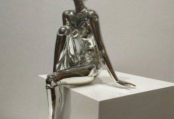 現代女子雕塑廠家 大型別墅區(qū)擺件 歐式不銹鋼女子雕塑廠