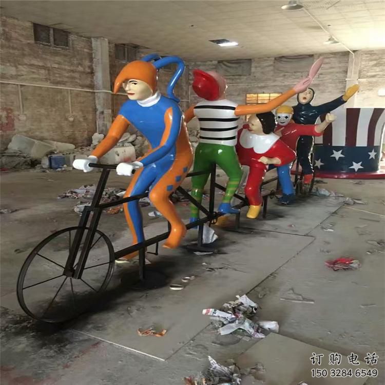 街頭騎車人雕塑廠家 大型別墅區(qū)擺件 彩繪不銹鋼騎車人雕塑 街頭騎車人雕塑廠家 大型別墅區(qū)擺件 彩繪不銹鋼騎車人雕塑