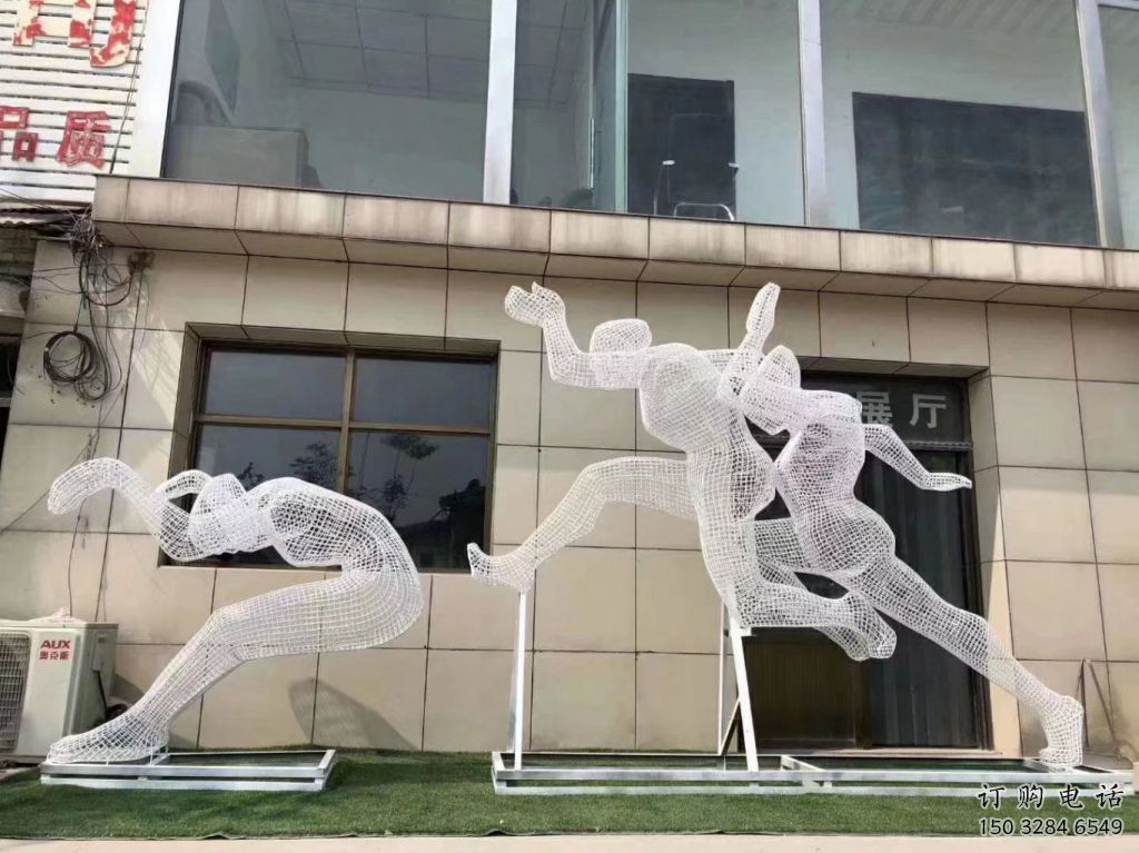 大型跑步雕塑廠家 鏤空小品 不銹鋼鏤空跑步雕塑價(jià)格 大型跑步雕塑廠家 鏤空小品 不銹鋼鏤空跑步雕塑價(jià)格