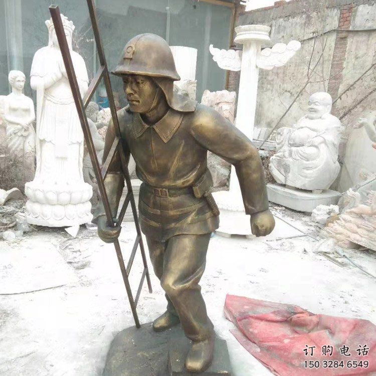 烤漆消防員雕塑廠(chǎng)家  創(chuàng)意小品  戶(hù)外消防員雕塑工廠(chǎng)
