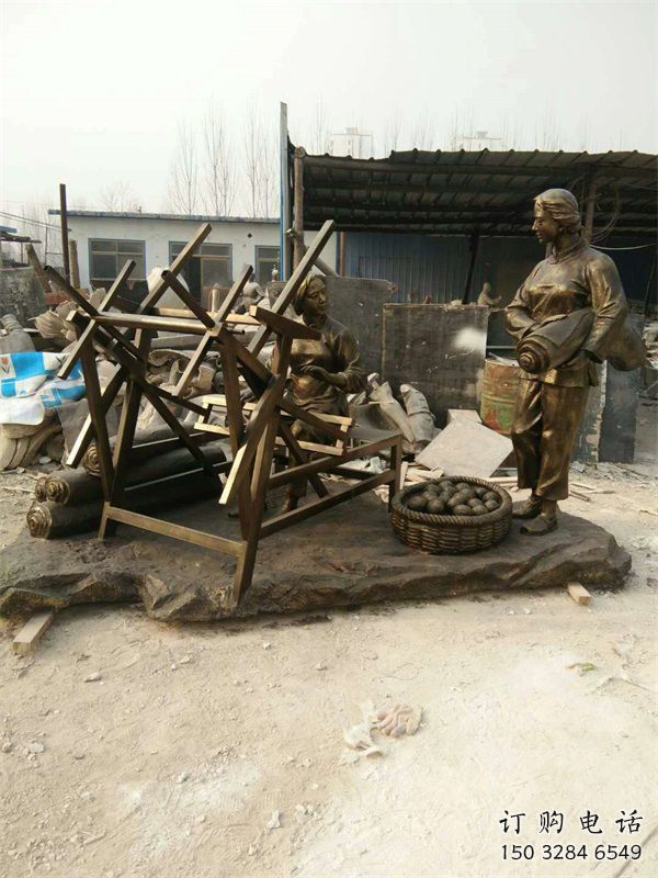 大型女工雕塑廠家 仿古烤漆小品 公園創(chuàng)意女工雕塑 大型女工雕塑廠家 仿古烤漆小品 公園創(chuàng)意女工雕塑