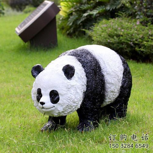 承接城市熊貓雕塑 風景區(qū)彩繪雕塑 抽象擺件雕塑