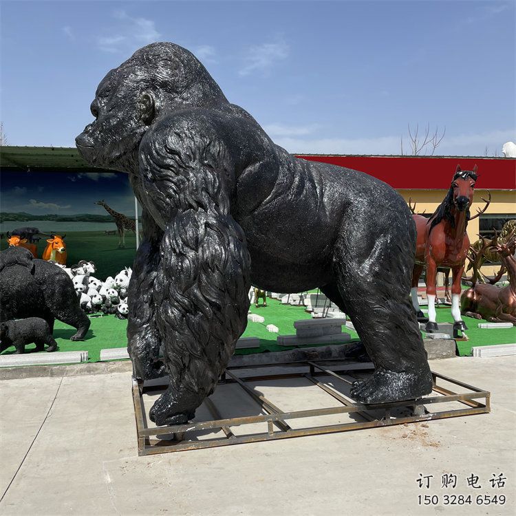 山西庭院猩猩雕塑，動物小品，烤漆仿古工藝