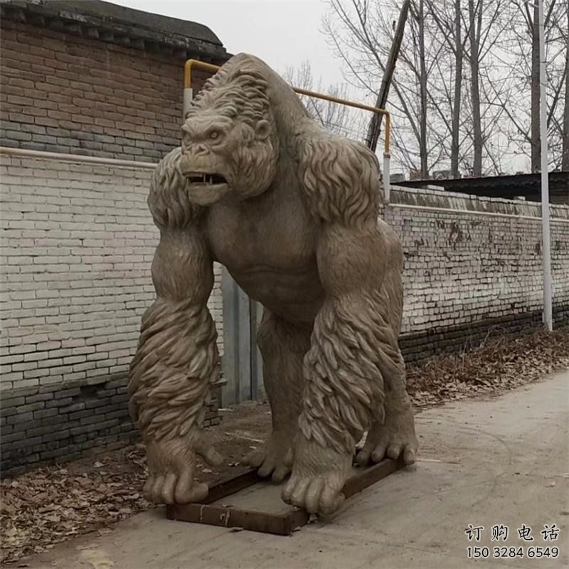 山東幼兒園猩猩雕塑，動物主題，仿古工藝