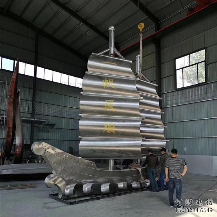 景區(qū)帆船雕塑常用，鍍金歐式雕塑，鐵藝材質(zhì)