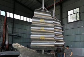 景區(qū)帆船雕塑常用，鍍金歐式雕塑，鐵藝材質(zhì)