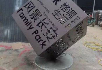 預(yù)定鏡面魔方雕塑 烤漆大型擺件 博物館雕塑生產(chǎn)商
