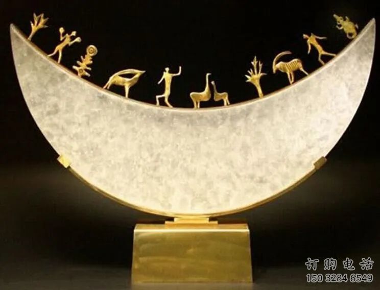 廣場月亮雕塑生產(chǎn)廠家，抽象水景雕塑，抽象效果