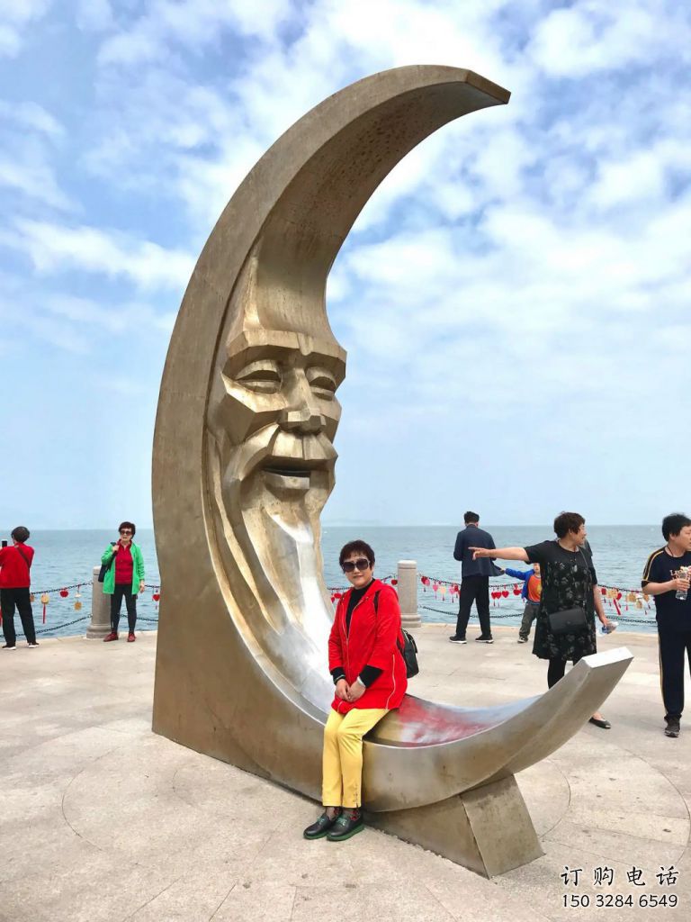 酒店月亮雕塑制造商，鍍金歐式雕塑，仿古擺件
