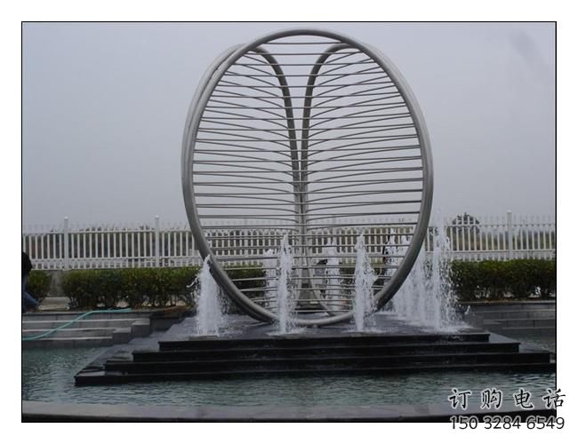 噴泉圓環(huán)雕塑，水景藝術結(jié)構，旱地水景噴泉雕塑