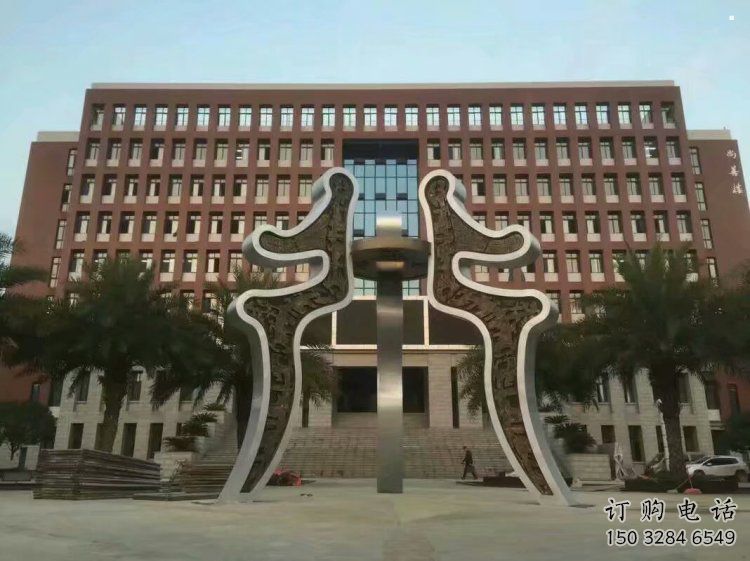 商字雕塑廠家精選，街頭藝術(shù)，公園不銹鋼愛字雕塑承接