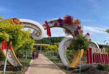 心形大門(mén)雕塑，創(chuàng)意設(shè)計(jì)，戶外不銹鋼拱門(mén)雕塑
